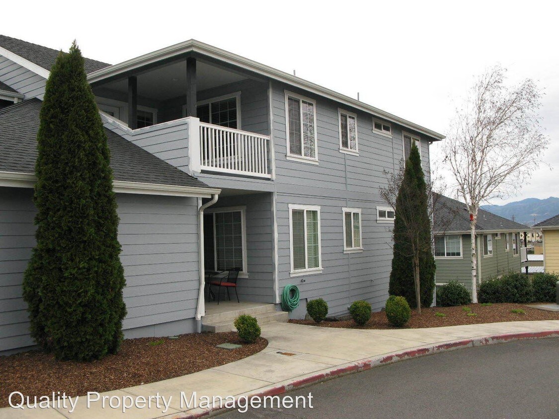 Primary Photo - 2521 Corona Ave