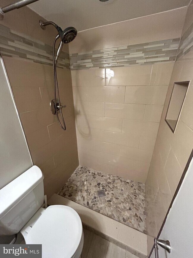 Foto del edificio - 5424 Marlin St