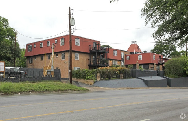 Austin Heights Condominiums