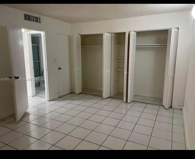Building Photo - 4170 NW 79th Ave