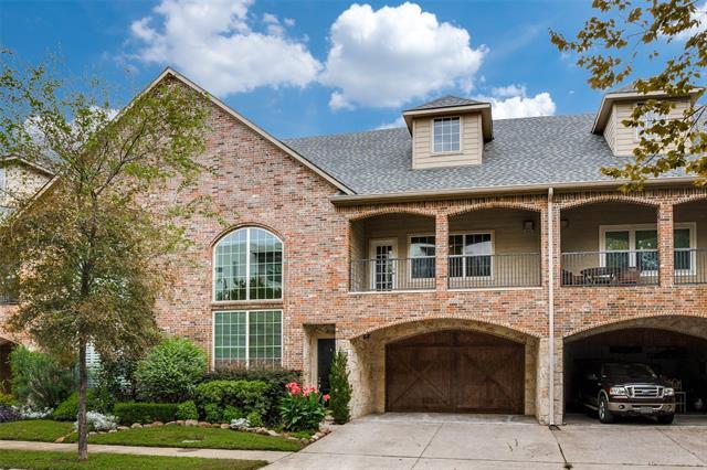 Foto principal - 3554 Knight St