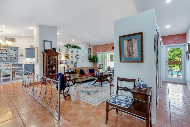 Foto del edificio - 8465 SW 96th St