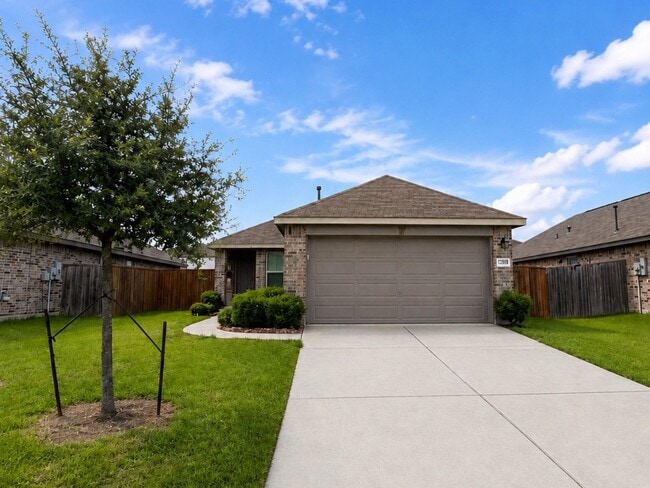 Building Photo - 8734 Baywood Ct