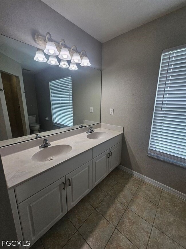 Building Photo - 1144 NW 5th Pl