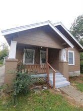 Building Photo - 103 W Mead St