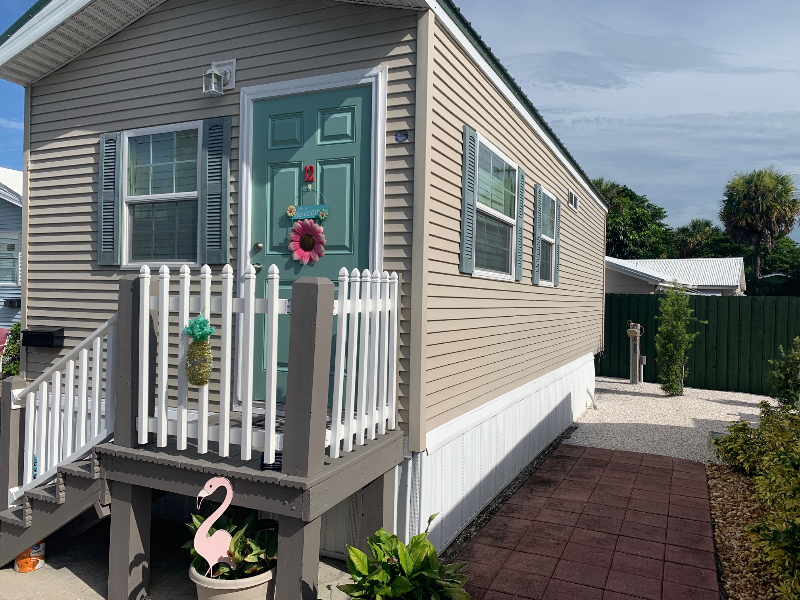 Foto principal - 2580 NE Indian River Dr