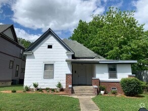 Building Photo - 1405 Union Ave