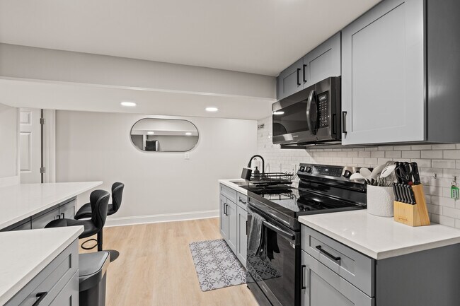 Foto del edificio - 613 Harvard St NW