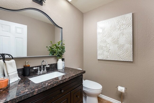 Building Photo - 13597 N 102nd Pl