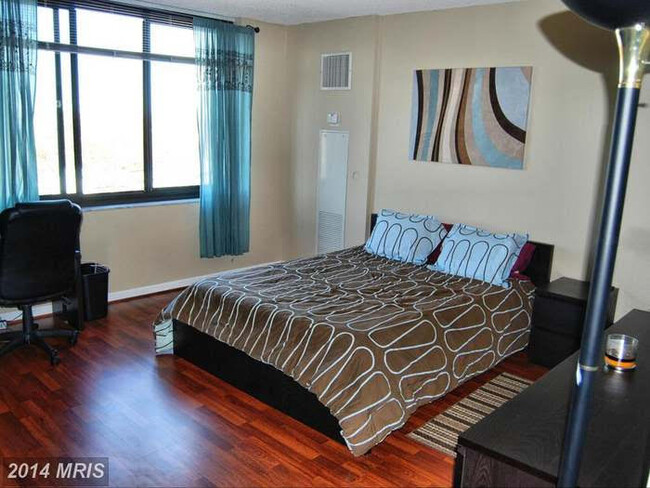 Foto del edificio - 5500 Holmes Run Pkwy