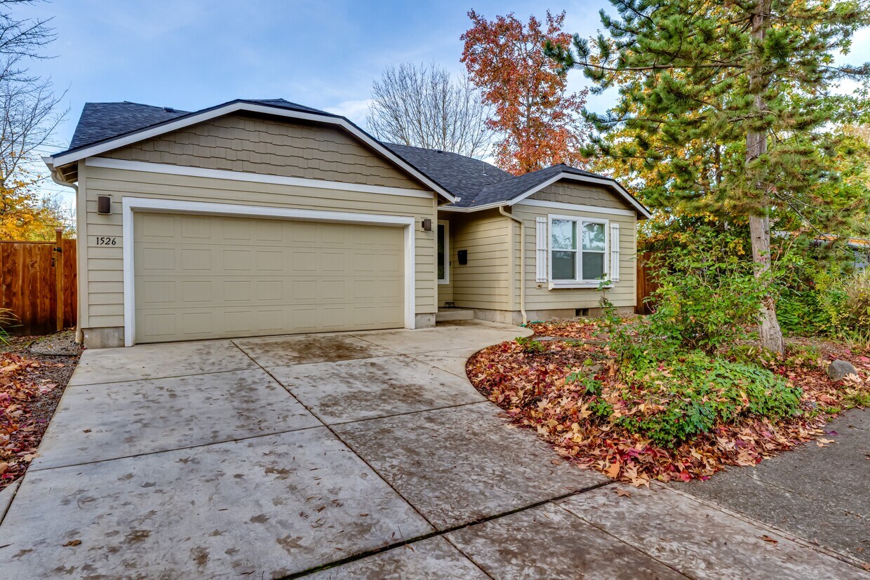Photo - 1526 McKinley St (Eugene, OR)