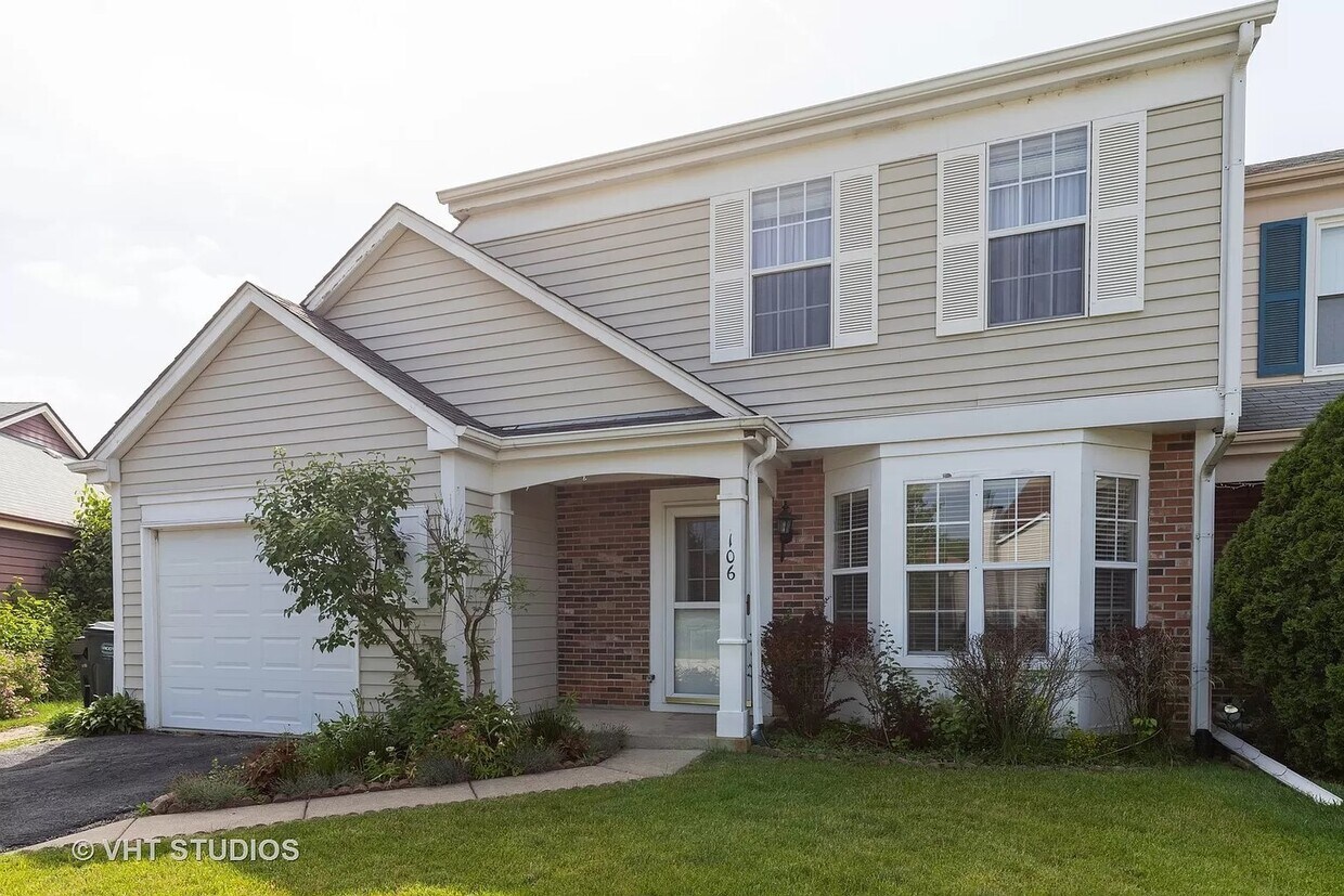 106 Sandhurst Rd, Mundelein, IL 60060 Condo for Rent in Mundelein, IL