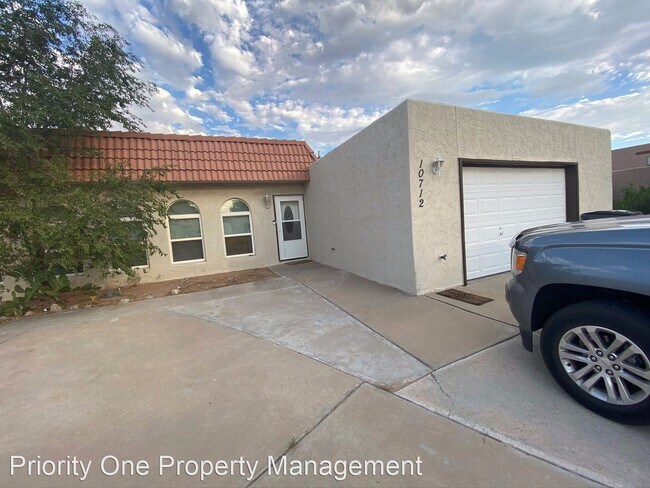 Building Photo - 2 br, 2 bath House - 10712 Ivanhoe