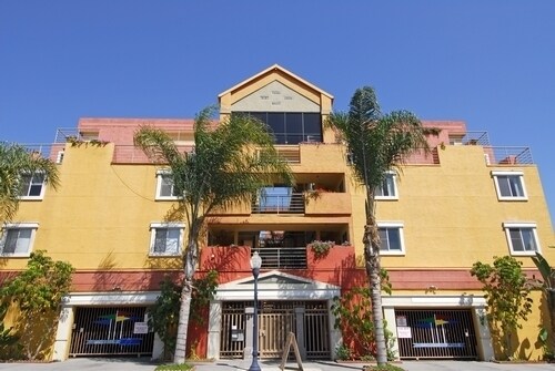 Building Photo - 229 16th St