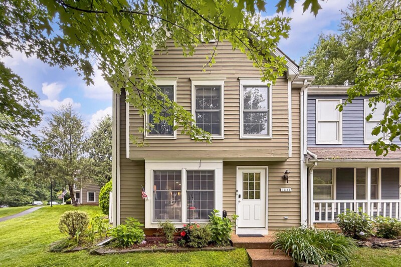 Foto principal - 1581 Poplar Grove Dr