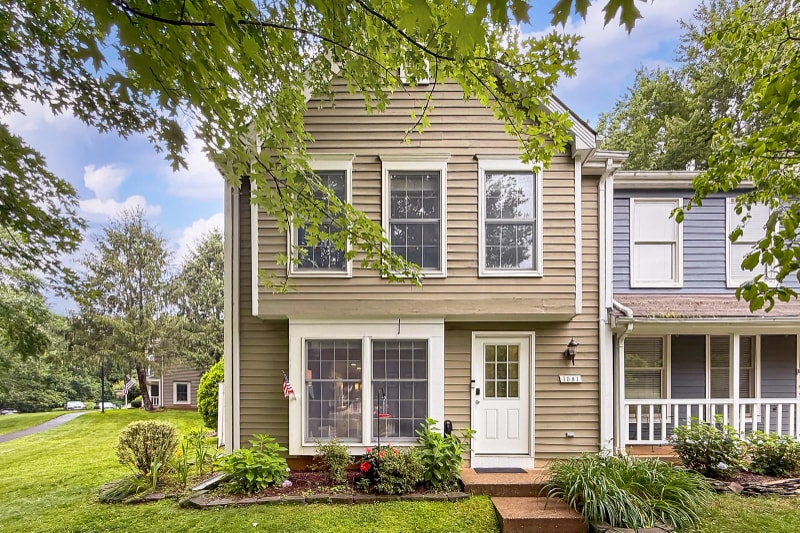 Photo - 1581 Poplar Grove Dr
