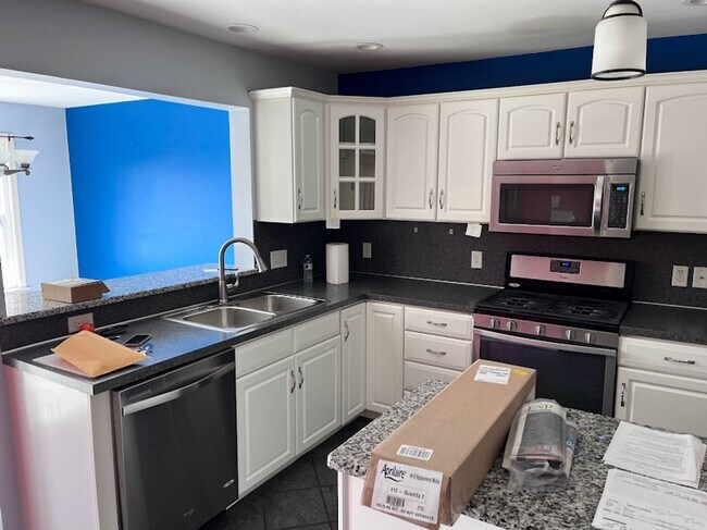 Foto del edificio - 57 Spring Hill Ln