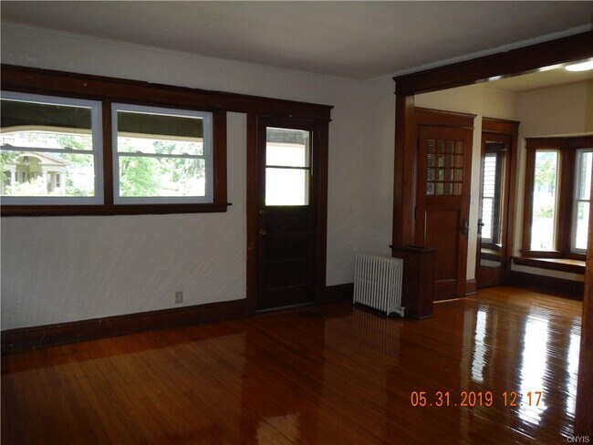 Foto del edificio - 125 Harvard Pl