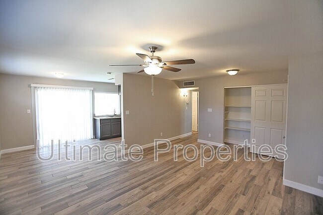 Foto del edificio - 5520 W Alice Ave