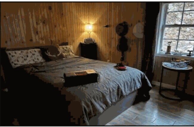 Foto del edificio - 2080 Silvermine Rd