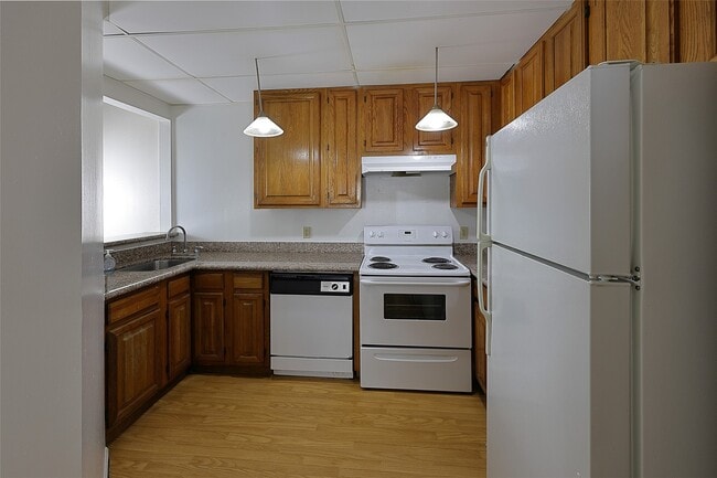 Building Photo - 2209 S Braeswood Blvd