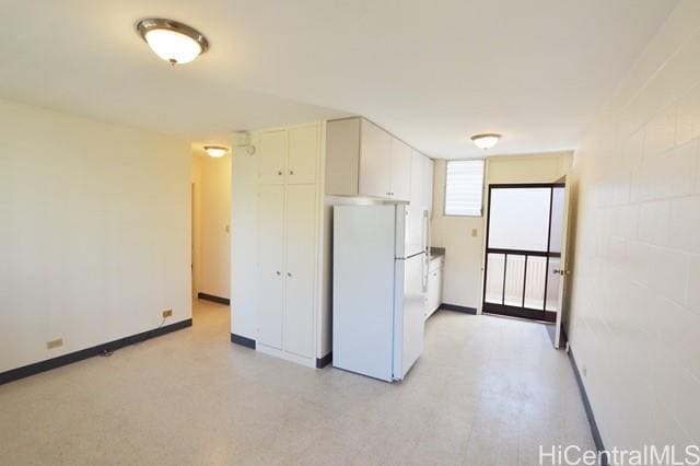 Building Photo - 1837 Young St