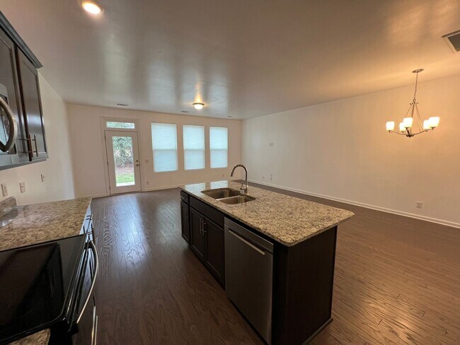 Foto del edificio - 3 br, 2.5 bath House - 3125 Defilade Dr.