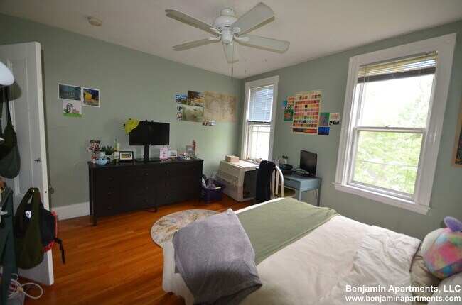Foto del edificio - 234 Cypress St