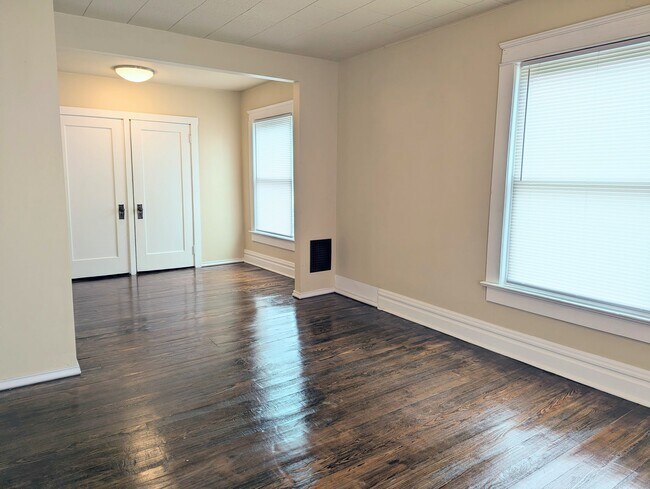 Foto del edificio - 2205 Highland Ave