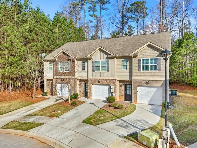 Foto del edificio - 5872 Taka Ln