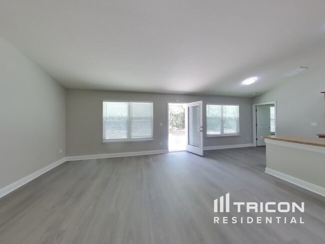 Foto del edificio - 2053 Jomil Ct