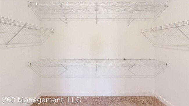 Building Photo - 3 br, 2 bath House - 2332 Rutland Rd