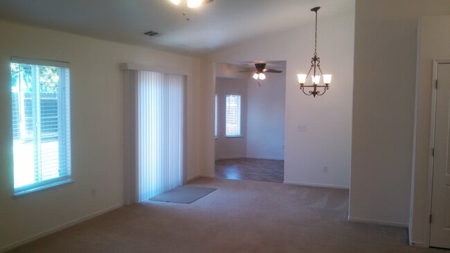 Building Photo - REDUCED!!  Beautiful home located in a court!