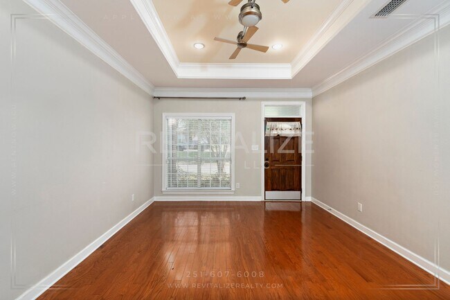Foto del edificio - 3 Bed 3 Bath Townhome in West Mobile