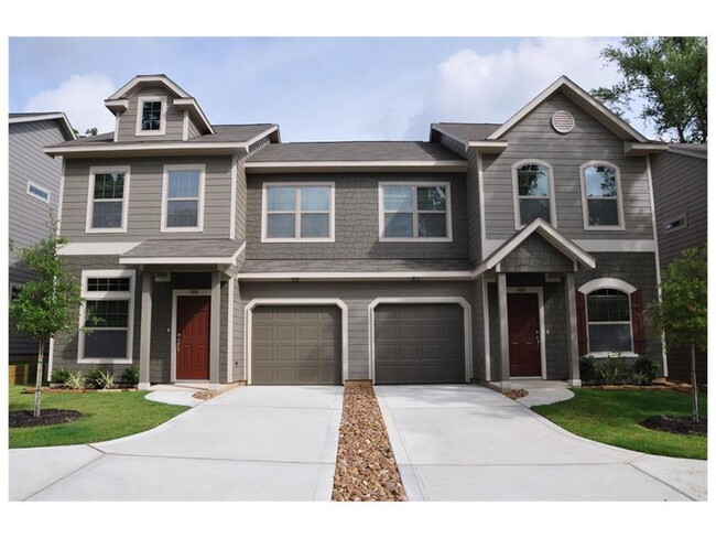 Building Photo - 313 Woodland Hills Dr