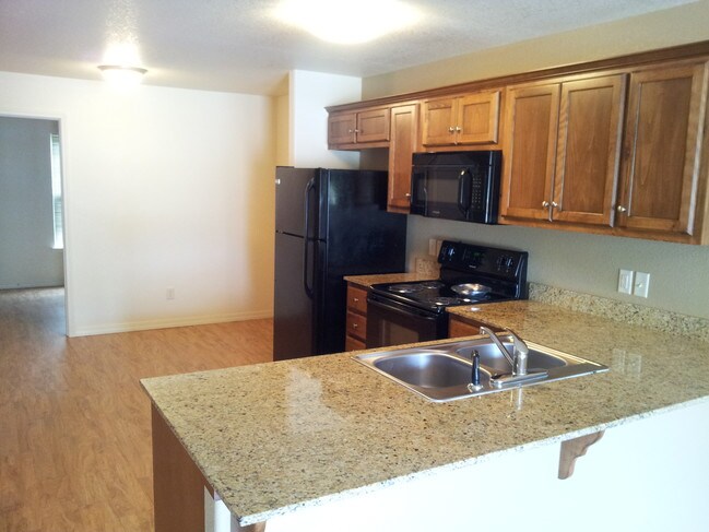 Studio Apartment Joplin Mo studio apartment joplin mo photo airport landings apartments o for Studio Apartment Joplin Mo studio apartment joplin mo photo airport landings apartments o for