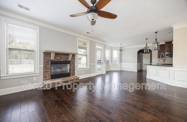 Building Photo - 41 Utah St