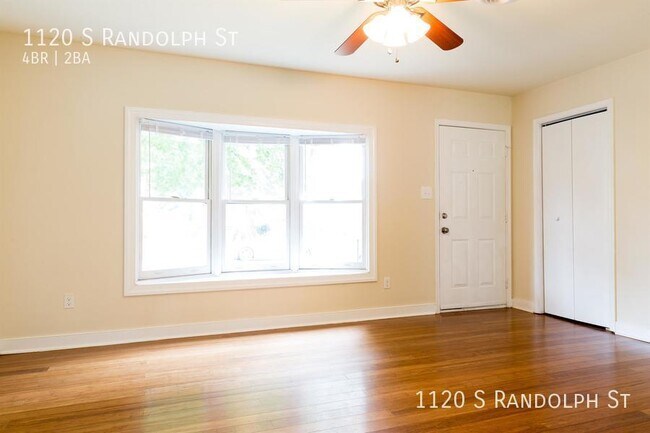 Building Photo - 1120 S Randolph St