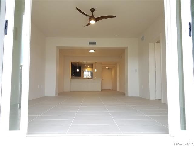 Building Photo - 455 Kailua Rd