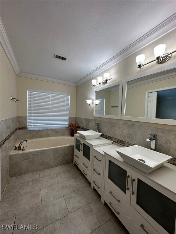 Primary Photo - 12870 Eagle Pointe Cir