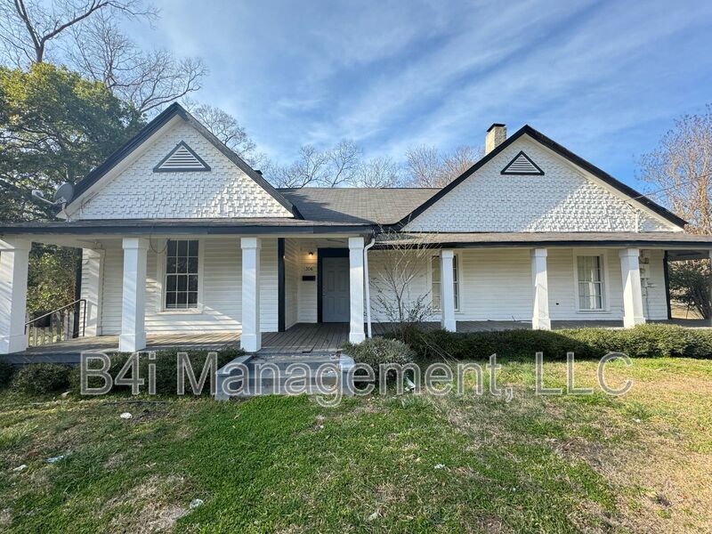 Foto principal - 306 Veazey St