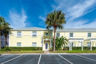 Building Photo - 237 Sea Horse Dr SE