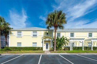 Building Photo - 237 Sea Horse Dr SE