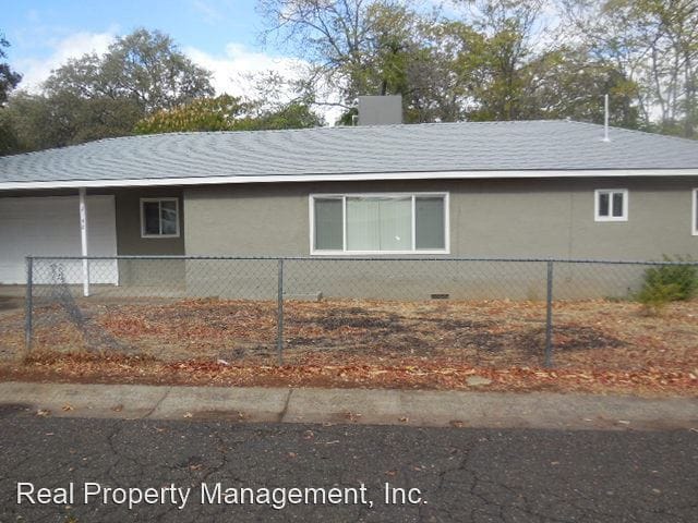 Building Photo - 3 br, 2 bath House - 2148 Oxford/Yale Court