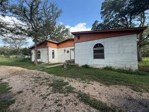Building Photo - 254 Lone Star Rd