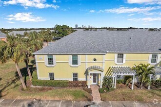 Building Photo - 107 Sea Horse Dr SE