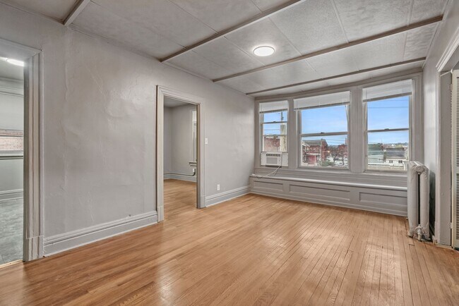 Foto del edificio - 512 S Millvale Ave
