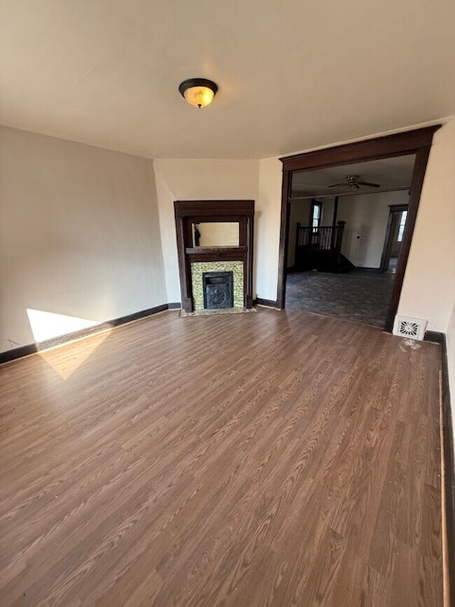 Foto del edificio - 205-207 West Oregon Street