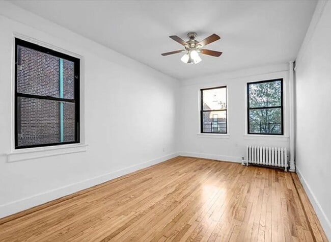 Building Photo - 15 Oliver St