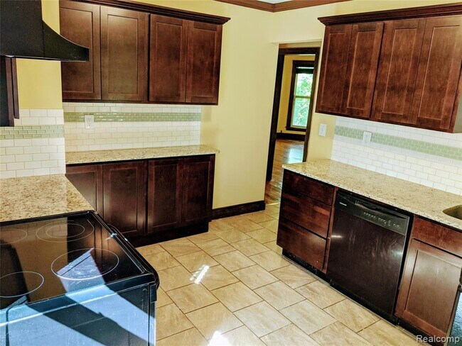 Foto del edificio - 4722 Avery St
